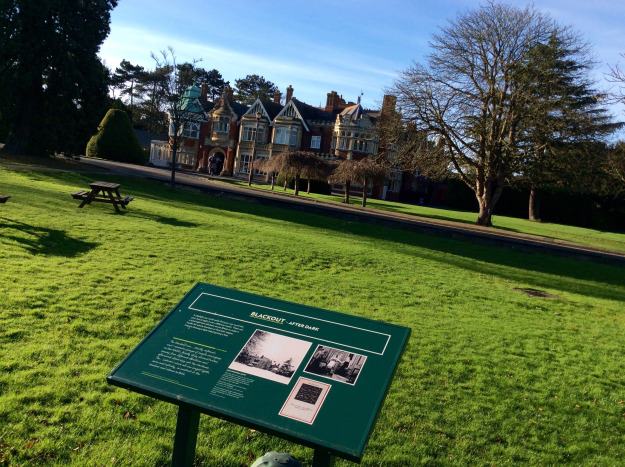 Inspiring Hull’s next generation of computer scientists at Bletchley Park